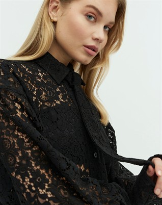 Emelie Tie Skjorte